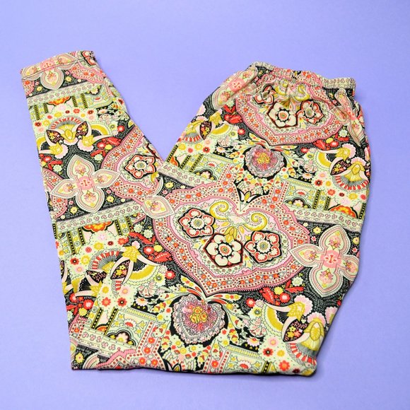 Like New! Always Brand Soft Patterned Leggings multicolor - Plus Size - Picture 2 of 4